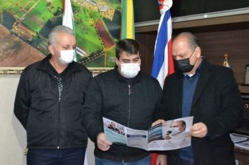 Foto - Indianópolis recebe a visita do Dep. Federal Ricardo Barros