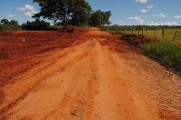 Foto - Estrada São João obra de recuperação