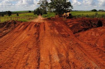 Foto - Estrada São João obra de recuperação