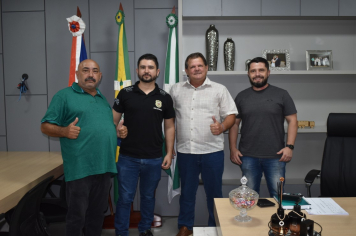 Prefeito recebe visita do novo delegado da 21ª Subdivisão Policial (SDP).