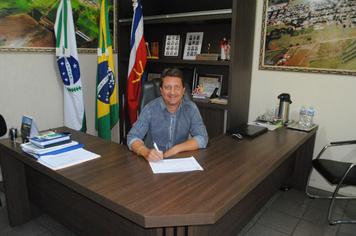 Jocimar Paleta assume a Prefeitura de Indianópolis