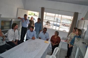 Agricultores de Indianópolis são beneficiados com Calcário Calcítico