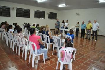 Prefeito Paulinho Mineiro faz entrega de Máquinas de Costura