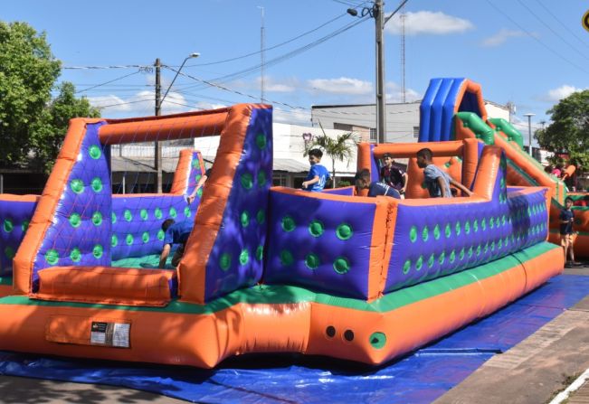 Prefeitura de Indianópolis realizou grande festa em comemoração ao Dia das Crianças