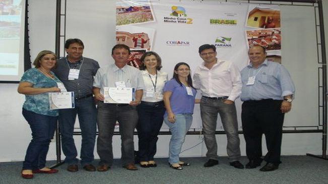 Funcionários Municipais participam de Seminário da Cohapar.