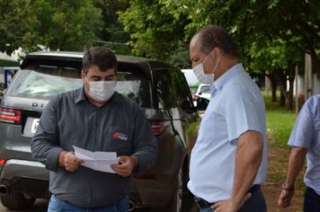 Foto - Indianópolis recebe ambulância 0Km