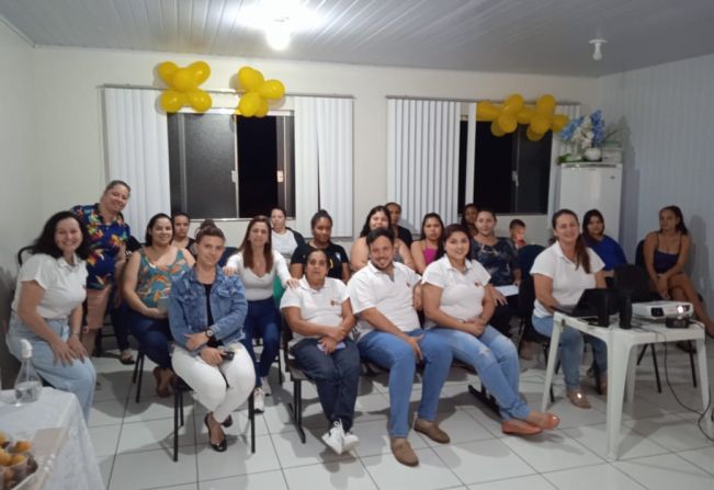 Gestantes receberam palestra sobre cuidados com a higiene bucal